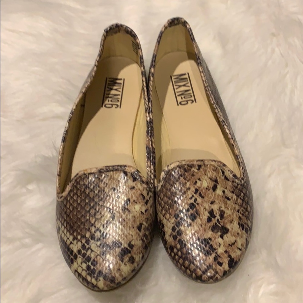 Mix No 6 Snake Skin Flats